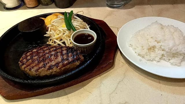 肉食堂 優 - サブ画像1