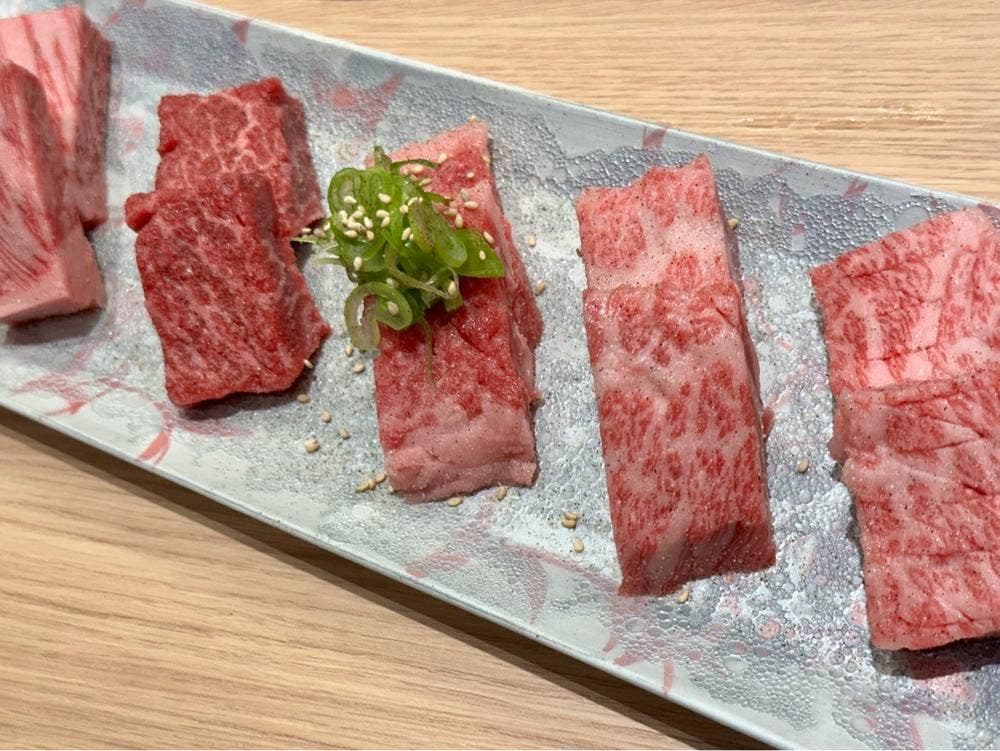 焼肉劇場 六笑