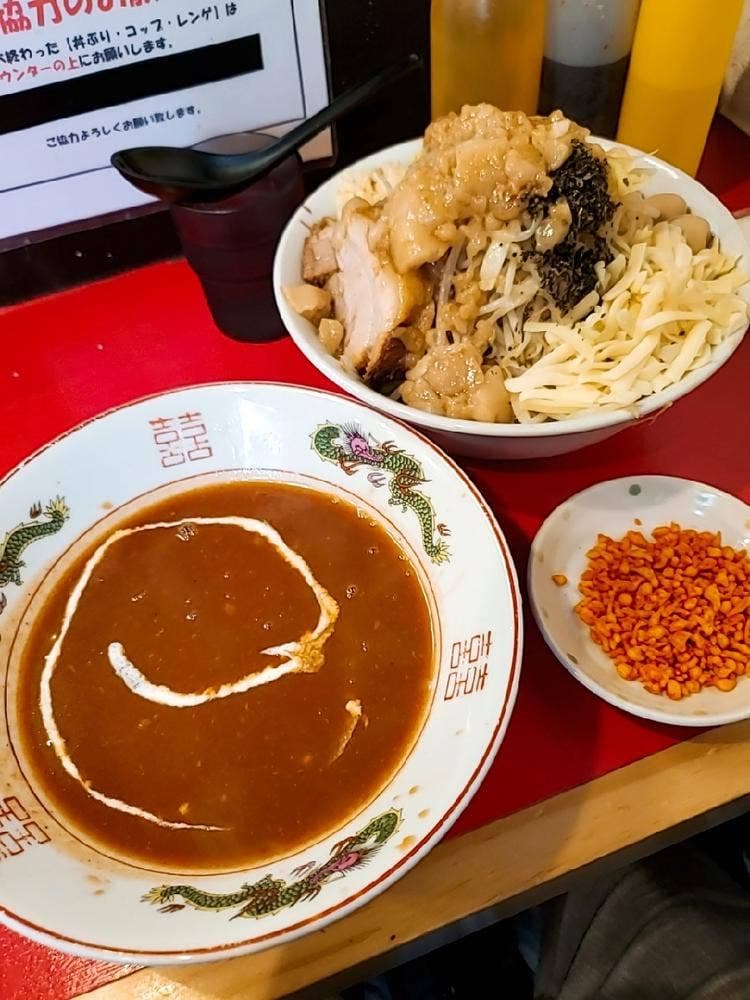 ラーメン鷹の目 北千住店
