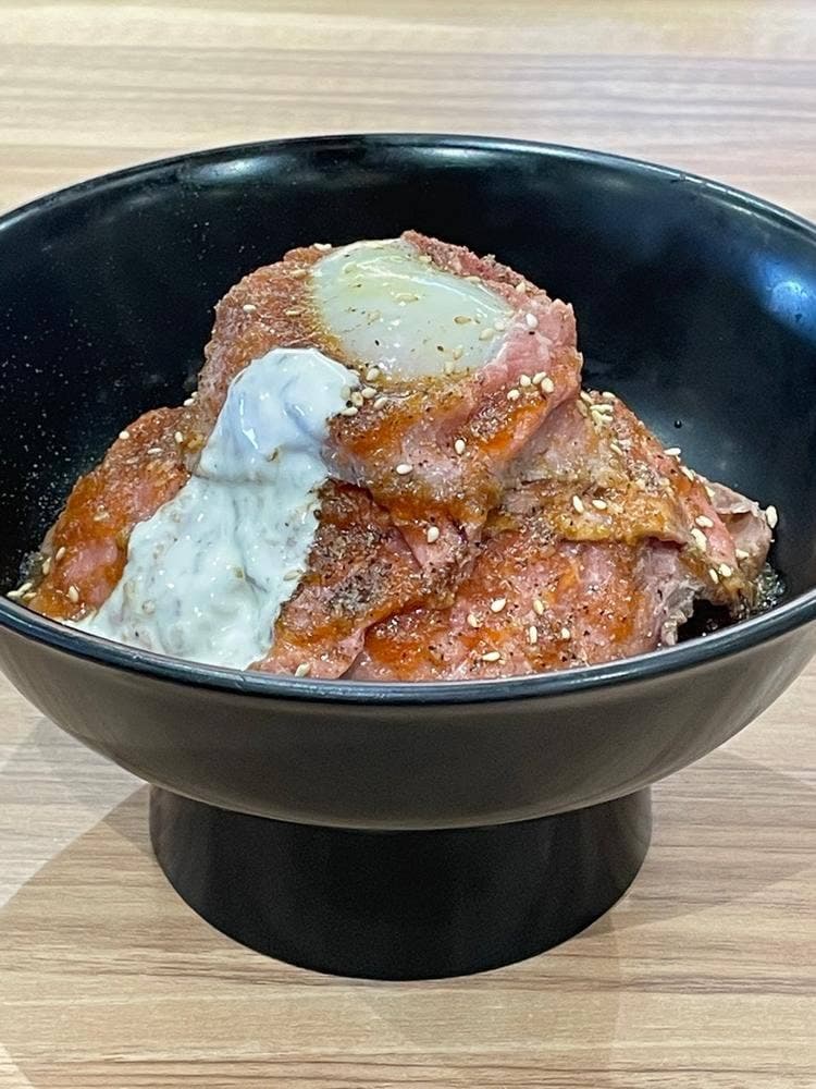 ローストビーフ丼やまと イオンモール高岡店