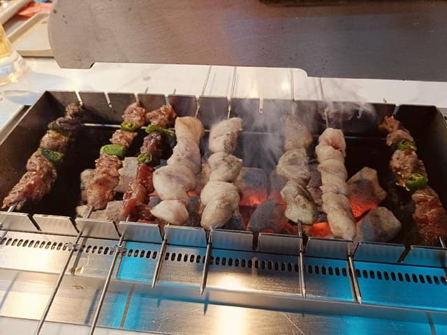 羊不同烤小串 上野本店 - サブ画像3