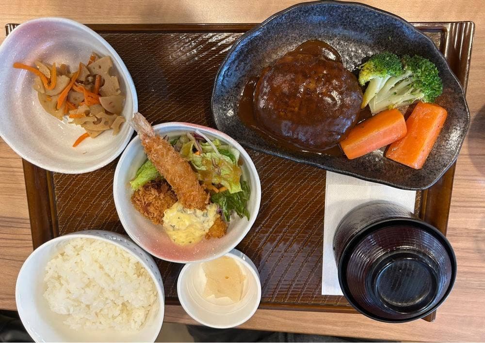 ガスト 安城住吉店