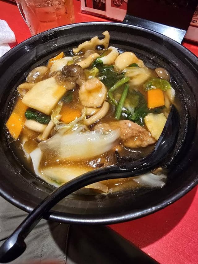 個室居酒屋 金沢餃子酒場 片町店 - サブ画像1