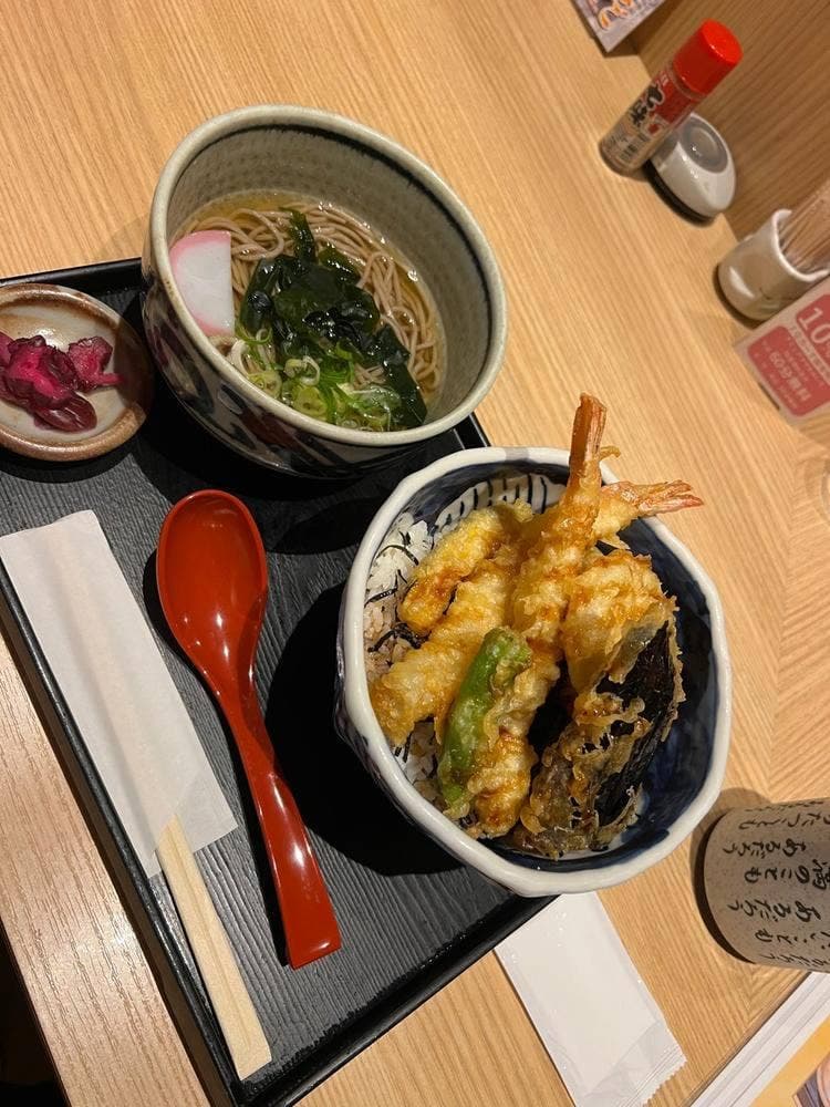 蕎麦ととろろ とろ麦 アミュプラザおおいた店