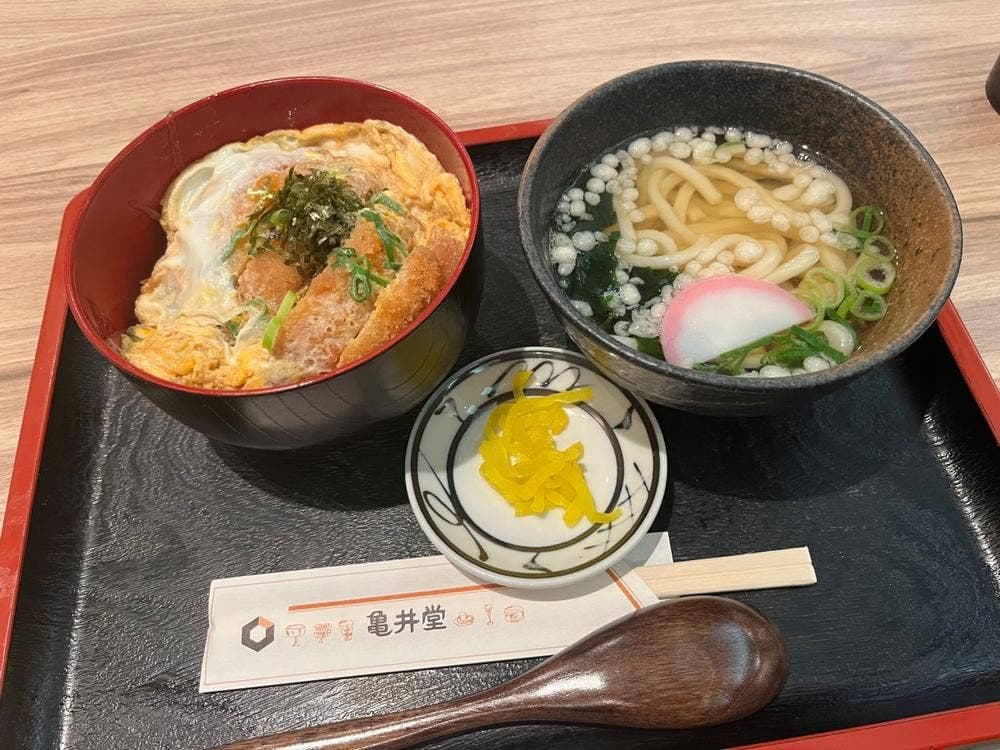 亀井堂 さんプラザ店