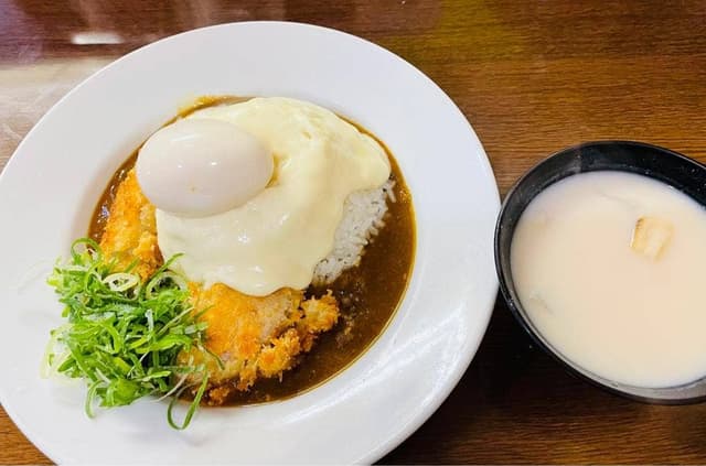 元町通り3丁目 神戸キーマカレー専門店 - サブ画像1
