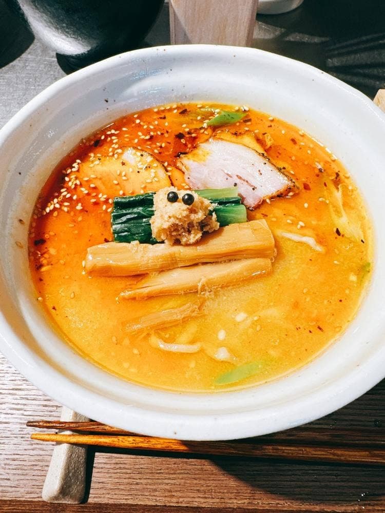 麺とスープの店 歩き出せ、クローバー