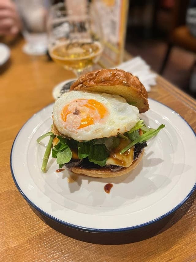 スライダーハウス 24Tap リパブリュー三島店 - サブ画像1