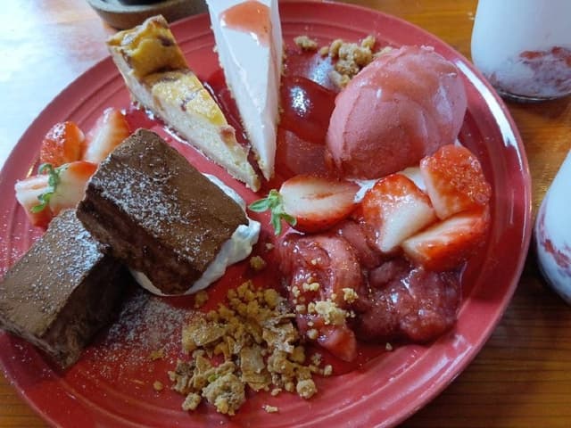 いちごや cafe TANNAL 糸島本店 - サブ画像3