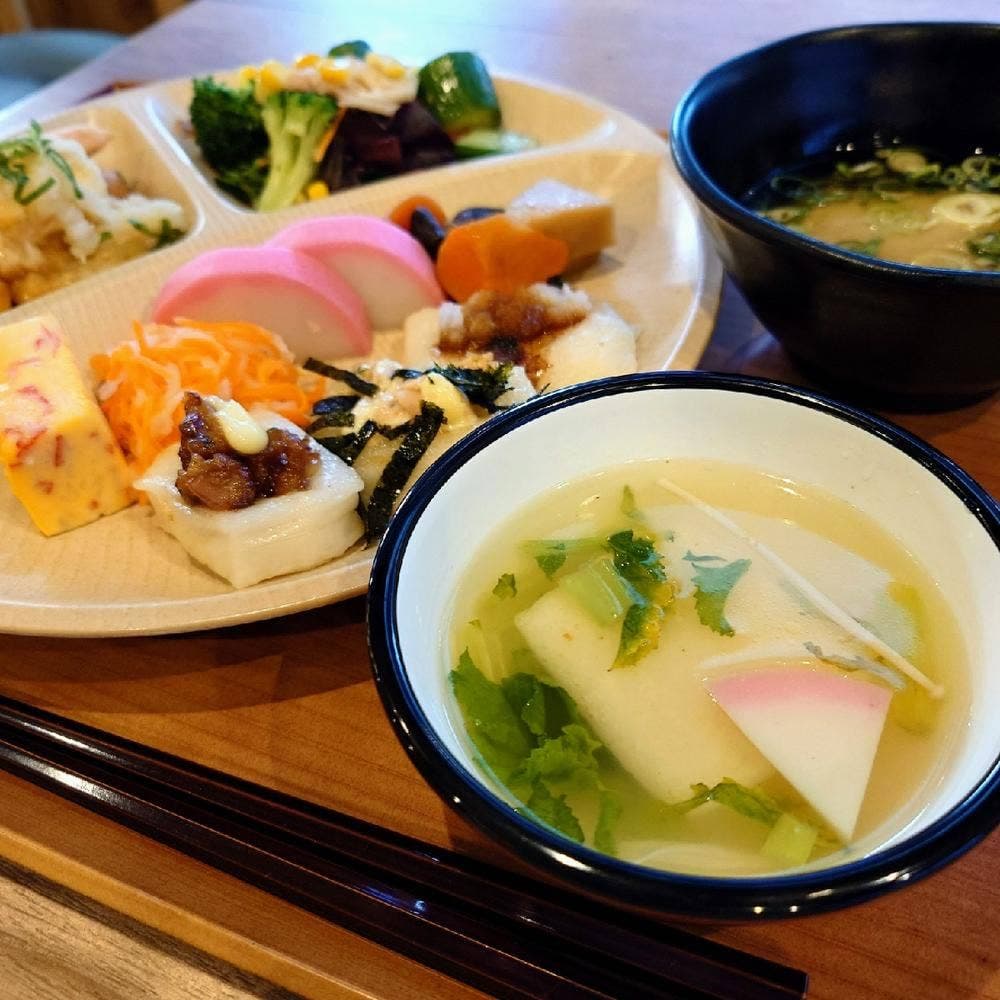 オーガニックテーブル スーパーホテル西本町店