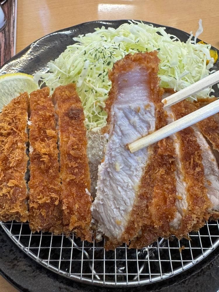 とんかつ 港や