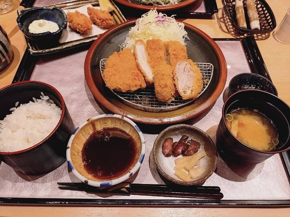 とんかつ双葉 御影クラッセ店