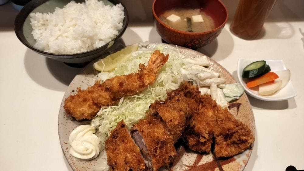 かつ亭