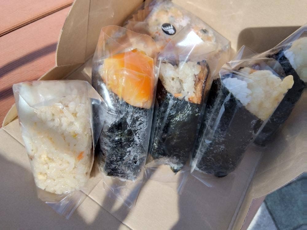 おにぎり 烏はこ