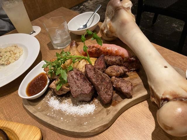 神田の肉バル RUMP CAP 蕨店 - サブ画像1