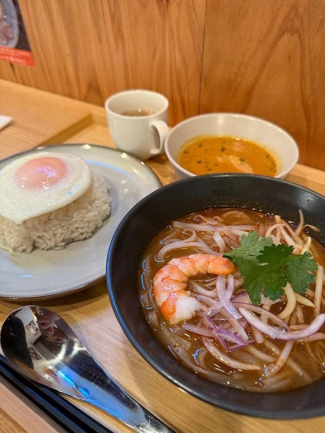 タイカレーと米麺 タジー食堂 - サブ画像1