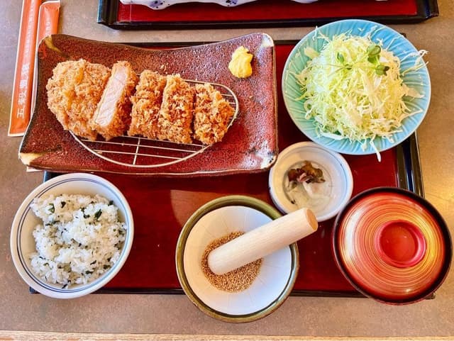 かつ波奈 みつわ台店 - サブ画像1
