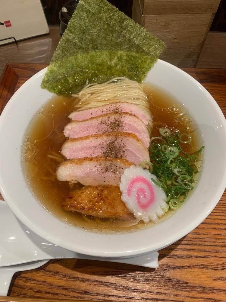 おダシと銀しゃり 中華そば 虹空