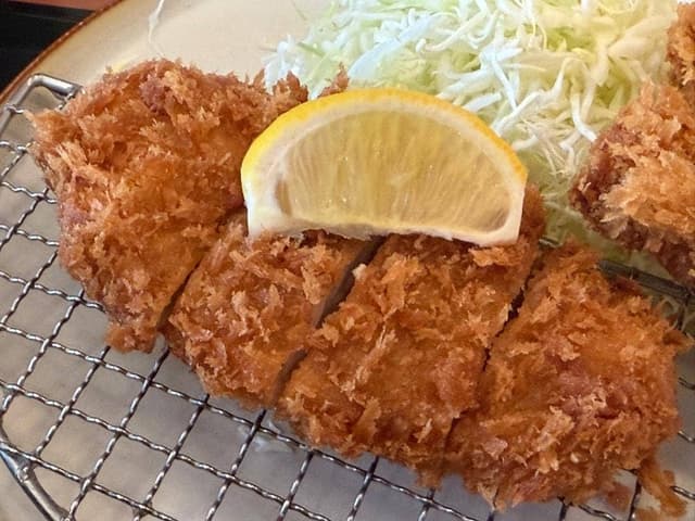 とんかつ伊勢 新宿NSビル店 - サブ画像3