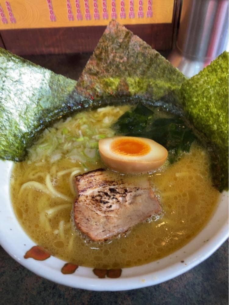 とんこつラーメン 松平