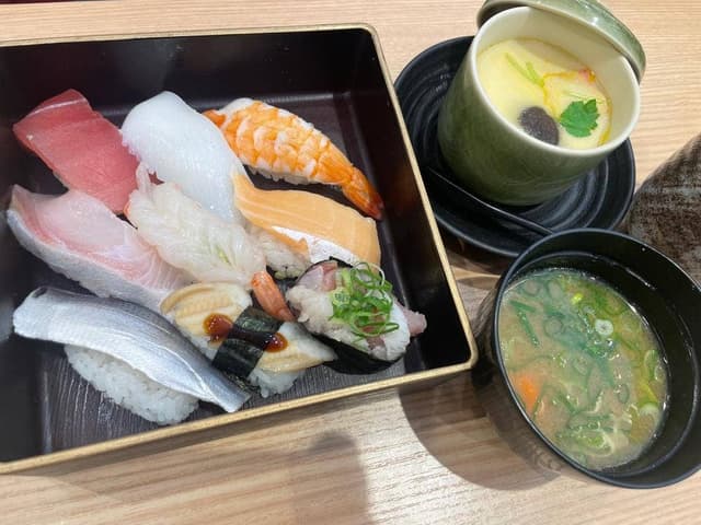 にぎりの徳兵衛 島店 - サブ画像2