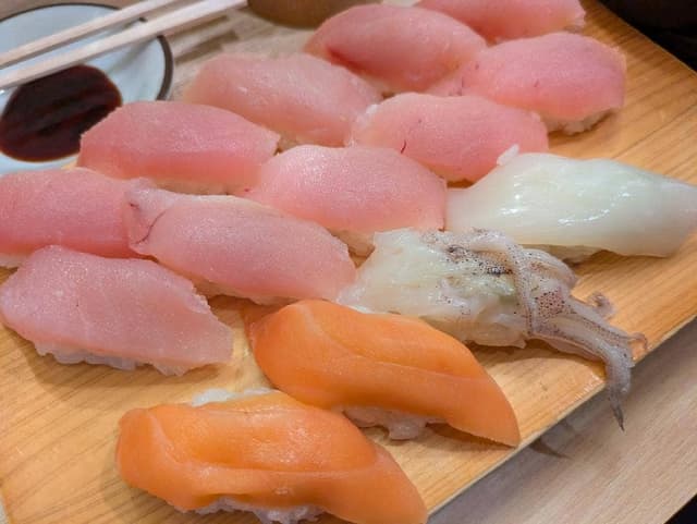 名前のない寿司屋 - サブ画像1