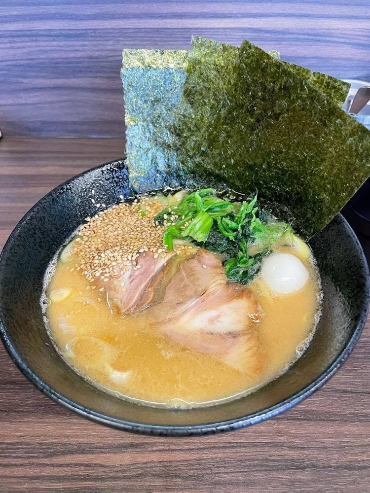 ラーメン西輝家 長後2号店