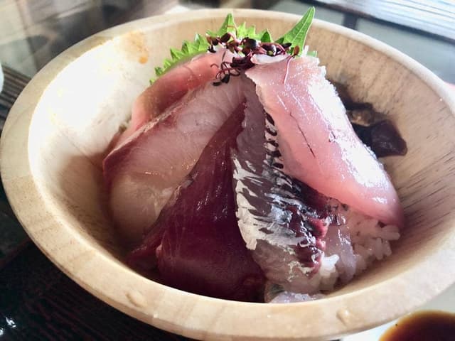 夢古道おわせ 海鮮レストラン・イサバヤ - サブ画像1