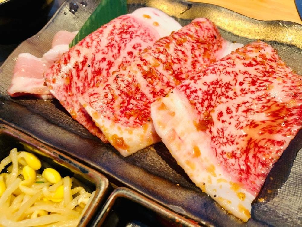 焼肉 ギュウトピア