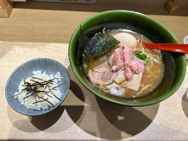 焼きあご塩らー麺 たかはし 東急プラザ銀座店 - サブ画像1