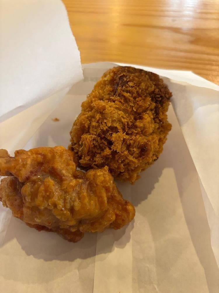 吉岡精肉店 ひろめ市場店