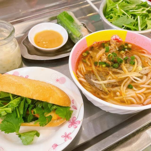 ベトナム料理 フォーハノイ屋台33 ルミネスト新宿店 - サブ画像2