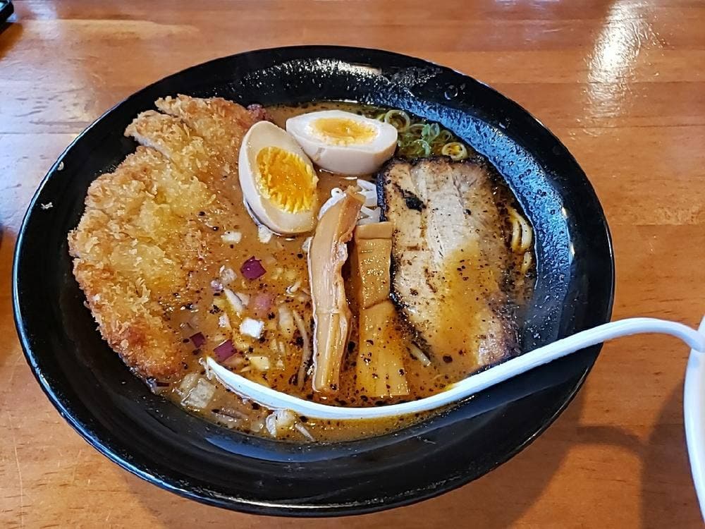 麺屋・國丸。 神戸伊川谷店