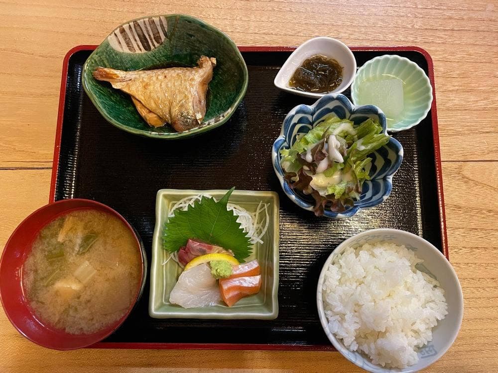 旬料理 あなよし