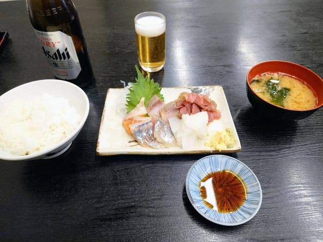 三代目 田久保食堂 - サブ画像1