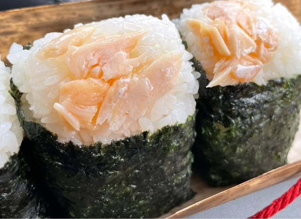 おむすび めかし
