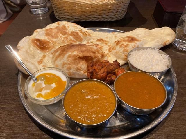 世話 ネパール・インドレストラン 松が谷店 - サブ画像1