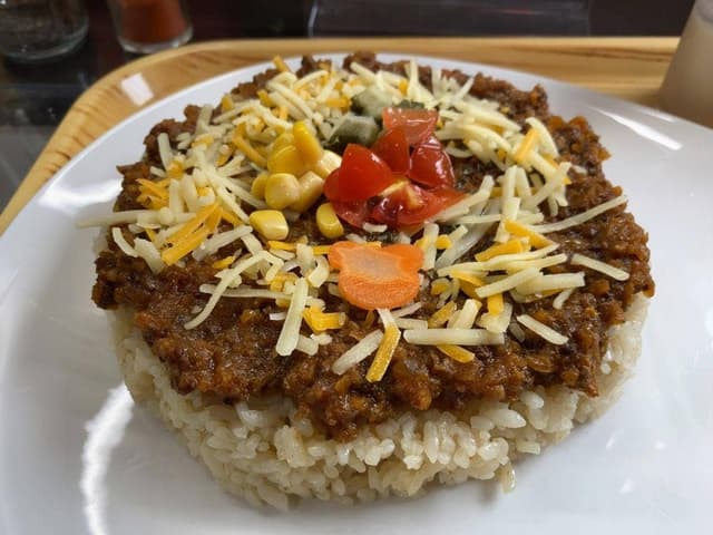 琉球ドライカレーのお店 がちまや～ - サブ画像1