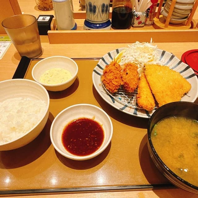 やよい軒 八日市店 - サブ画像1