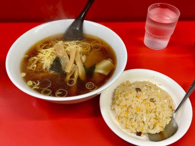 中華そば 伊峡 - サブ画像1