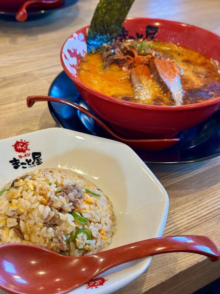 ラーメン まこと屋 姫路砥堀店