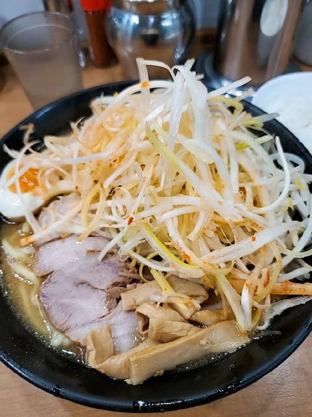 綾瀬らーめん 粋 - サブ画像1