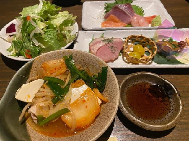 胡座屋 駅前店 - サブ画像1