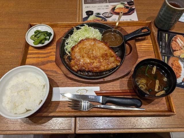 黄金色の豚 上里サービスエリア店 - サブ画像2