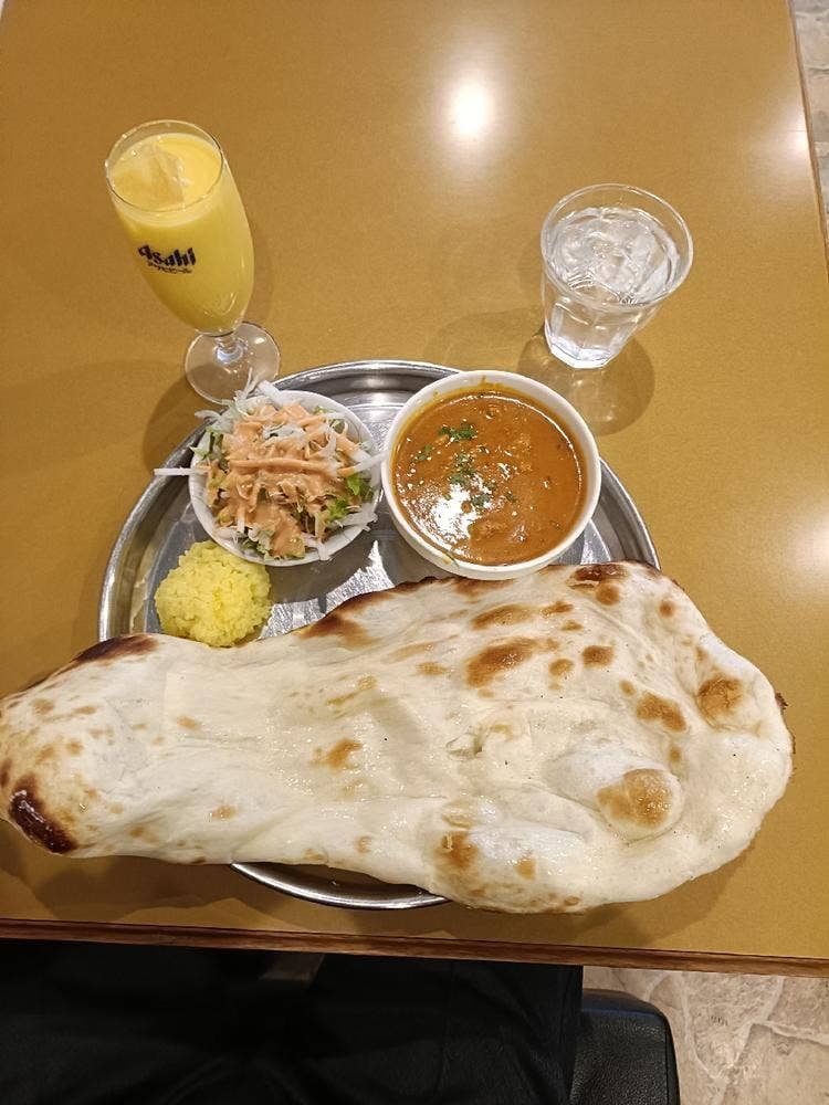 ニールガガン 一番街店