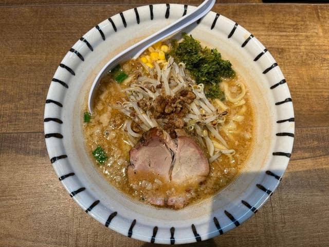 濃口背脂味噌らーめんと餃子 大福帳 - サブ画像1