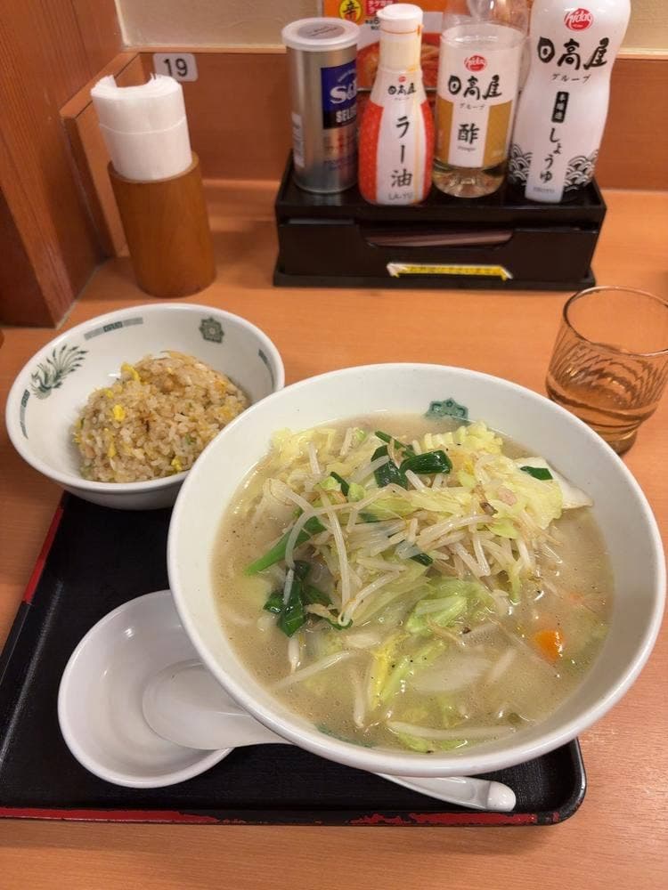 日高屋 東武練馬店