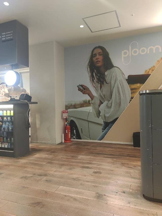 Ploom Shop 東京駅店 併設カフェ - サブ画像3