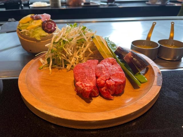 鉄板焼 TSUKINOUSAGI - サブ画像1