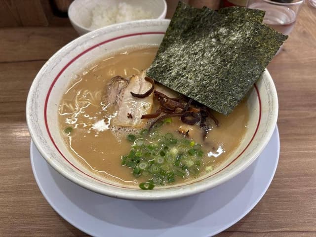 釜炊きとんこつらーめん 麺場 絆 1048 - サブ画像1